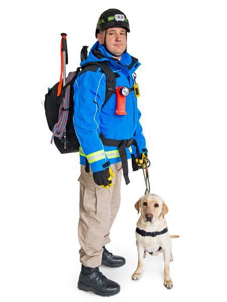 Gear Up With A Search And Rescue Responder Search And Rescue Dogs