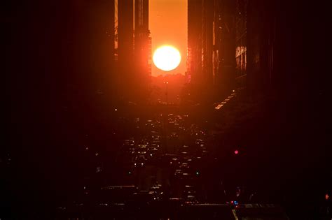 How To See The ‘manhattanhenge Effect Every Evening Through July 12