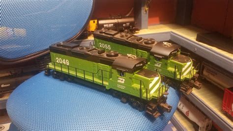 2 Mth Gp 30 Dummy Non Powered Bn Engines O Gauge Railroading On Line