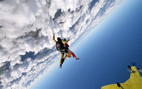 Skydiving Full Hd Wallpaper And Background Image 2560x1600 Id174002
