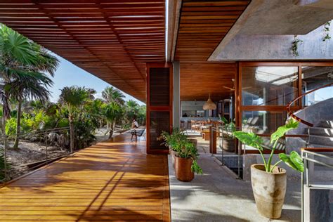Bautista House Productora Archdaily