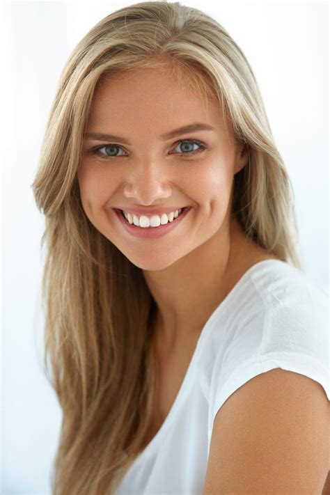 Beauty Woman Portrait Girl With Beautiful Face Smiling Love Your Smile