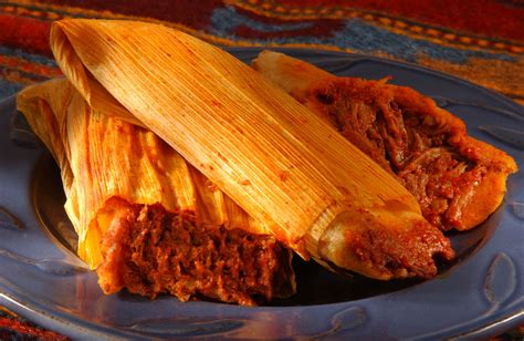 Bueno Foods Hot Red Chile Pork Tamales 18 Oz 6 Count Frozen