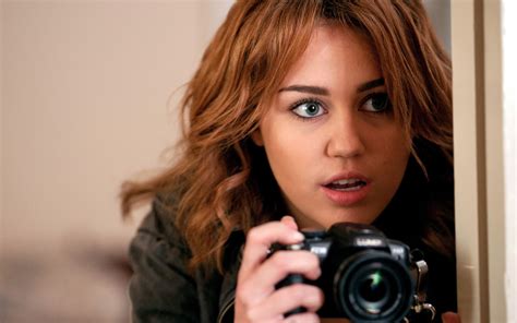 Win So Undercover Starring Miley Cyrus And Jeremy Piven On Dvd Forces