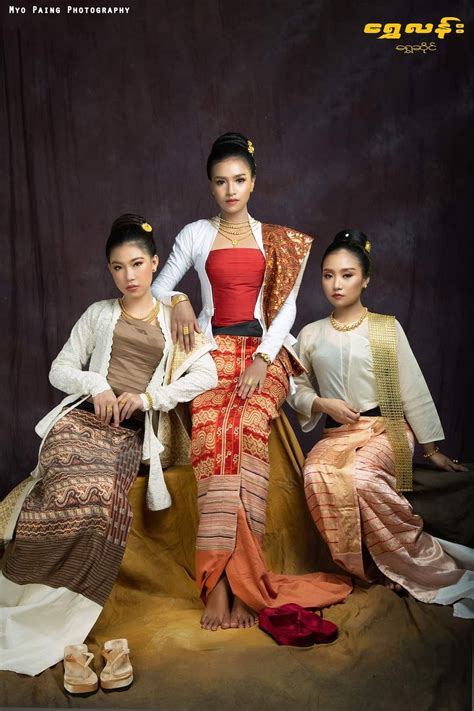 Myanmar 🇲🇲 Burmese Traditional Costume Myanmar Traditional Dress Traditional Dresses