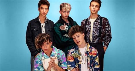 Why don't we‏varmennettu tili @whydontwemusic 11 t11 tuntia sitten. Terjemahan Lirik lagu Why Don't We - Cold In LA | Lirik ...