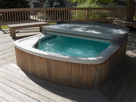Top jacuzzi bathtub repair services near you are on this list. Hot Tub Repair and Maintenance Cost