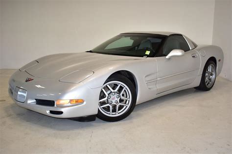 Fs For Sale 2001 Quicksilver Metallic Corvette Coupe In Tx 14500