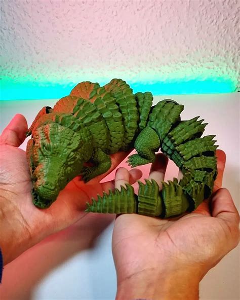 3d Printed Giant Crocodile Articulated・cults