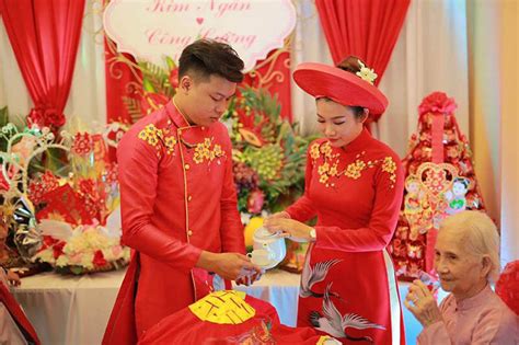 Wedding Traditions Of Asia China India Indonesia Ucl Asiatic Affairs