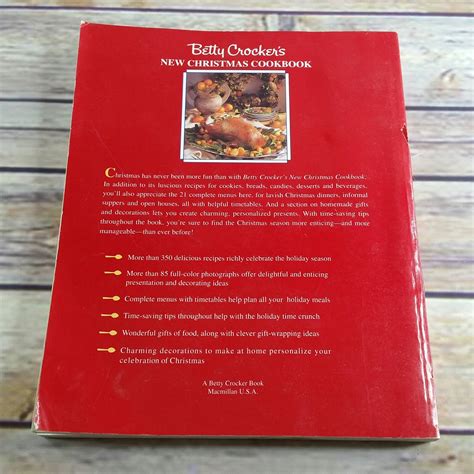 Vintage Cookbook Betty Crocker New Christmas Cookbook 1993 Etsy