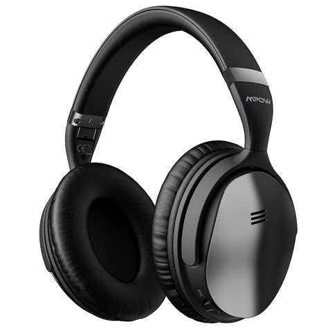 A good set of headphones will feel comfortable when you're sitting or walking. Best noise cancelling headphones under 100