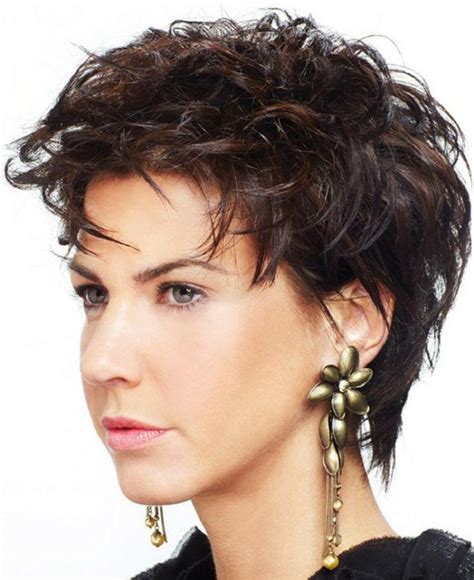 This hairstyle frames your face with thick strands that have a light wave for an elegant look, making it one of our favorite short haircuts for thick hair. 20 Ideas of Short Haircuts for Thick Curly Frizzy Hair