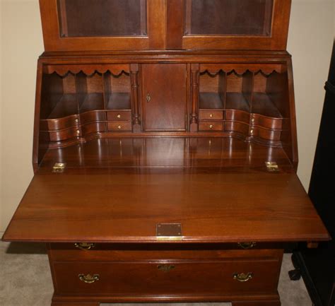 See more ideas about bedroom furniture, furniture, bedroom design. Craftique Furniture New Bern solid mahogany two piece ...