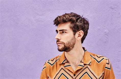 Show more posts from alvarosolermusic. Alvaro Soler lehrt Spanisch bei Babbel