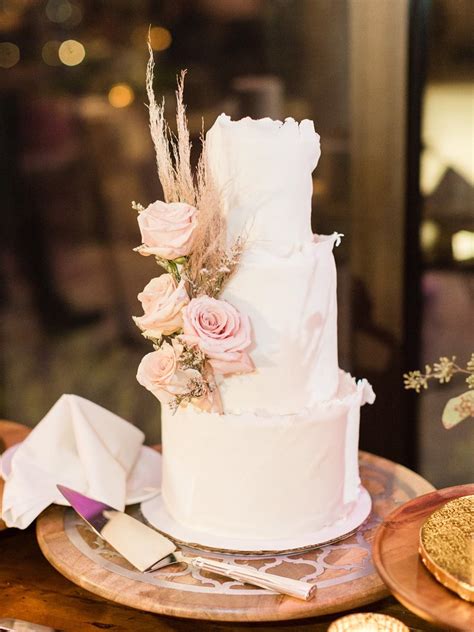 Update More Than 75 Rustic 3 Tier Wedding Cake Super Hot In Daotaonec