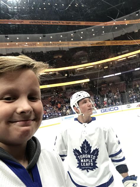 Connor brown reaches 20 goals. at the maple leafs v ducks game last night! : leafs