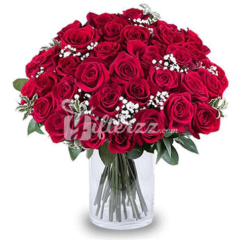 3 Dozen Red Roses With Vase Terzz
