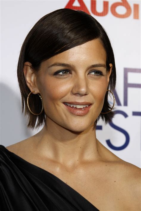 Katie Holmes Long And Loose Hairstyles Homecoming Hairstyles