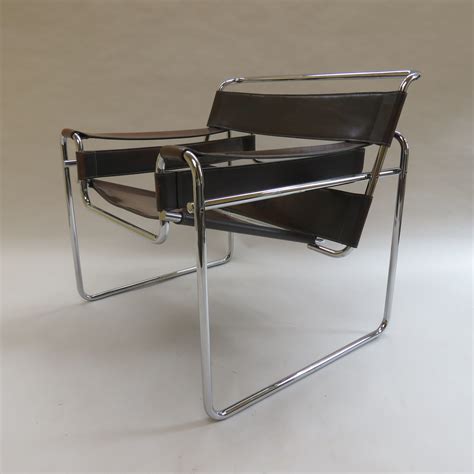 Wassily B Leather And Chrome Chair By Marcel Breuer For Knoll Decorative Modern