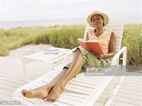Old African Woman Beach Bildbanksfoton Och Bilder Getty Images