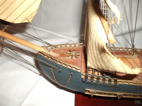 Large Wooden 20 Gun Frigate Model Galleon Sailing Ship Mounted On