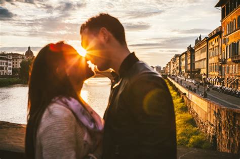 Teknik Ciuman Romantis Nan Panas Smartmama