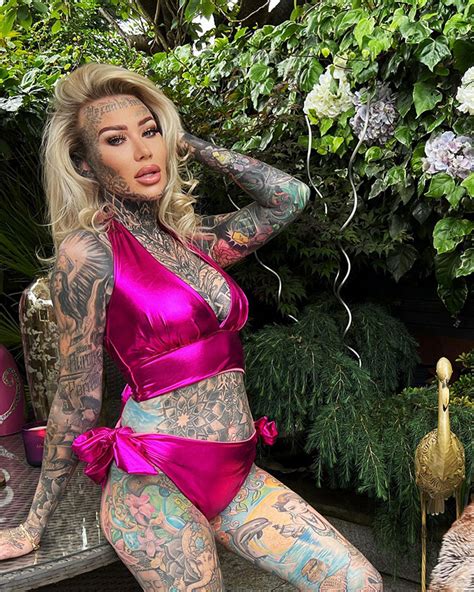 Britains Most Tattooed Woman Shows Pics Of Herself Before Covering Of Her Body In Ink