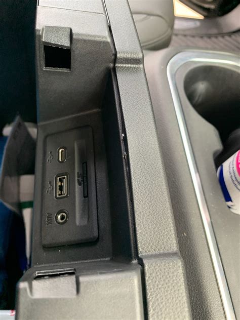 2021 Chevy Silveradoall Usb And Sd Card Ports Not Working Ltz
