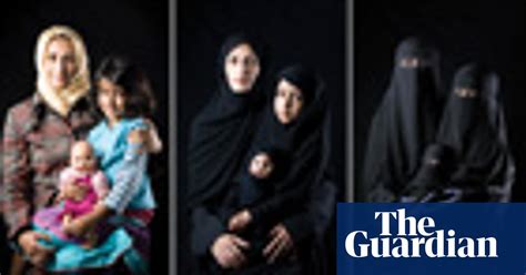 Pictures Of The Week Mother Daughter And Doll By Boushra Almutawakel