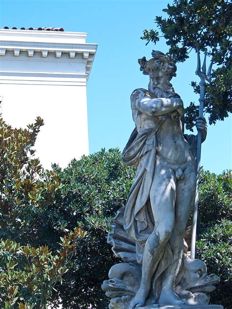 Stately and extravagant, the langham huntington, pasadena was one of california's first resorts located in pasadena's serene oak knoll neighborhood, just 11 miles northeast of downtown los. Sculpture of Neptune at Huntington Gardens Pasadena ...