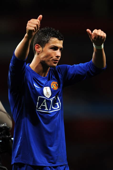 Ronaldo may well see manchester or paris as the two likeliest destinations at which he can realize his dream of another european title, but don't expect. Cristiano Ronaldo Photos Photos - Arsenal v Manchester ...