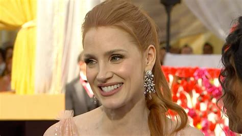 Watch Access Hollywood Highlight Jessica Chastain Jokes Tammy Faye Bakker Would Want Her To