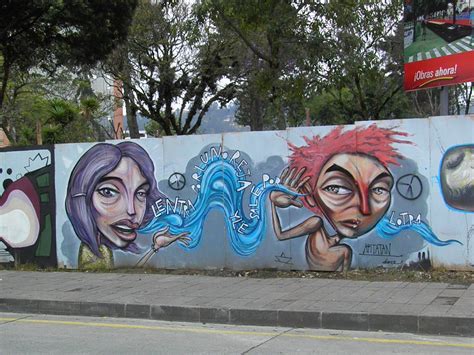 Cuenca Ecuador Arte Urbano Graffiti De Arte Callejero Arte Callejero