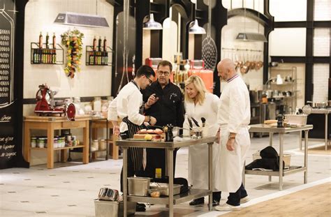 This site is not affiliated with top chef or bravo media. Top Chef : le candidat éliminé est… - Télé Star