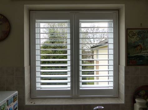 Fitting Shutters With Tposts Opennshut