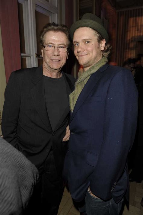 Born in berlin, germany, in 1941, jürgen prochnow is a leading actor of the german stage and screen. Juergen Prochnow und Sohn Roman FESTIVAL NIGHT 2010 zu den ...