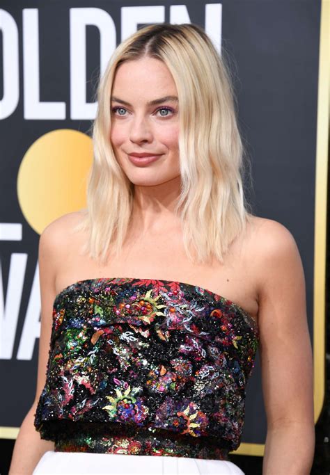 Margot Robbie 2020 Golden Globe Awards 08 Gotceleb