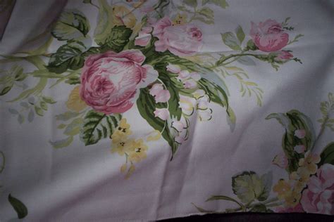 Laura Ashley Vintage Fabric Winter Lily Pink By Werepixievintage