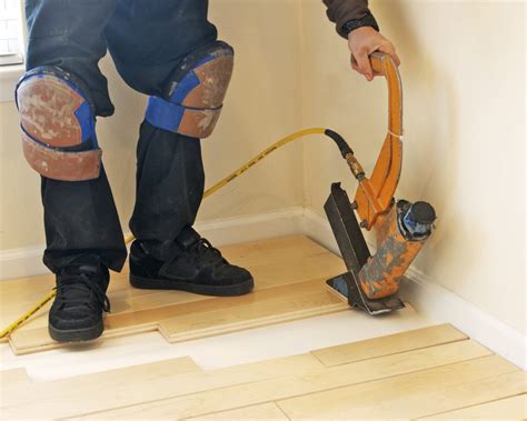 Best Construction Knee Pads in 2021 (Reviews + Buying Guide)