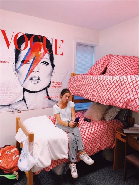 Follow 🐝yonce And Get Posts On Daily Hayleybyu ★emmacassel ★ Dorm Room Designs Dorm Room
