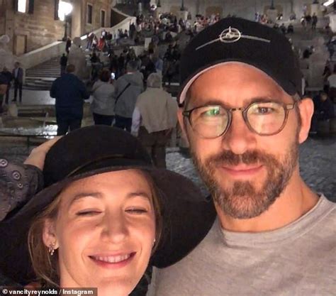 Ryan Reynolds Trolls Wife Blake Lively On Her Birthday With Bad Photos Ryan Reynolds Blake