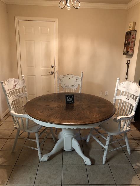 I have done a few projects with annie sloan and i love this paint! Pin by Shana Vaughn on Annie Sloan Old White | Annie sloan ...