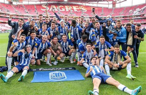 Fc Porto Campe O Sim Mas O Rei Vai Nu A Voz De Portugal