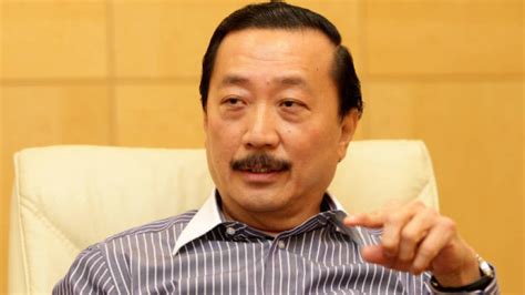 Tan sri vincent tan chee yioun (lahir 1952; Tycoon Vincent Tan to divest entire stake in T7 Global to ...
