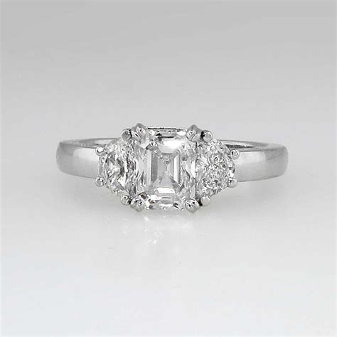 14k white gold ring size: Gorgeous 2.03ct t.w. Emerald Cut Three Stone Diamond ...