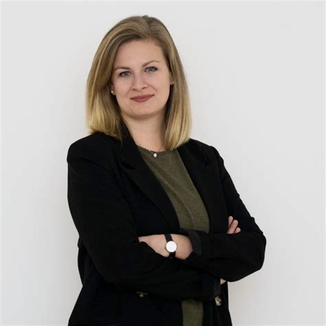 Sarina Erni Director Of Sales Dach Smeetz Sa Xing