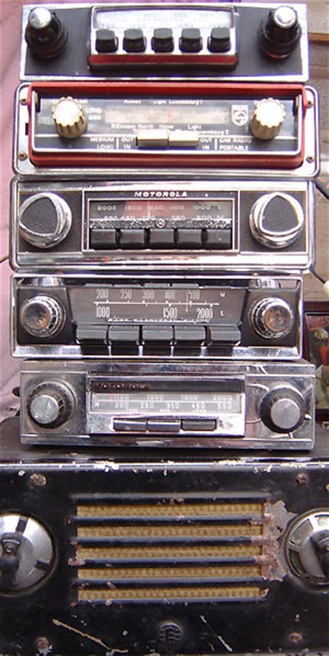 Old Radios Choosing An Old Vintage Radio To Suit A Classic Car