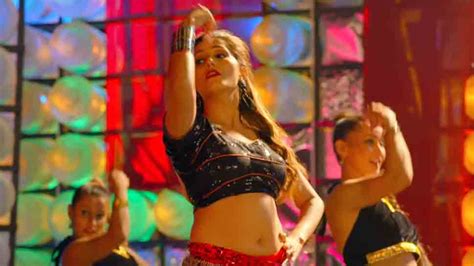 Sapna Choudhary Breaks The Internet With Her Killer Dance Moves In