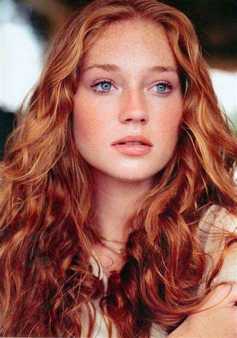 Pin By Deon Van On Gorgeous Redheads Natural Red Hair Beautiful Red Hair Red Haired Beauty
